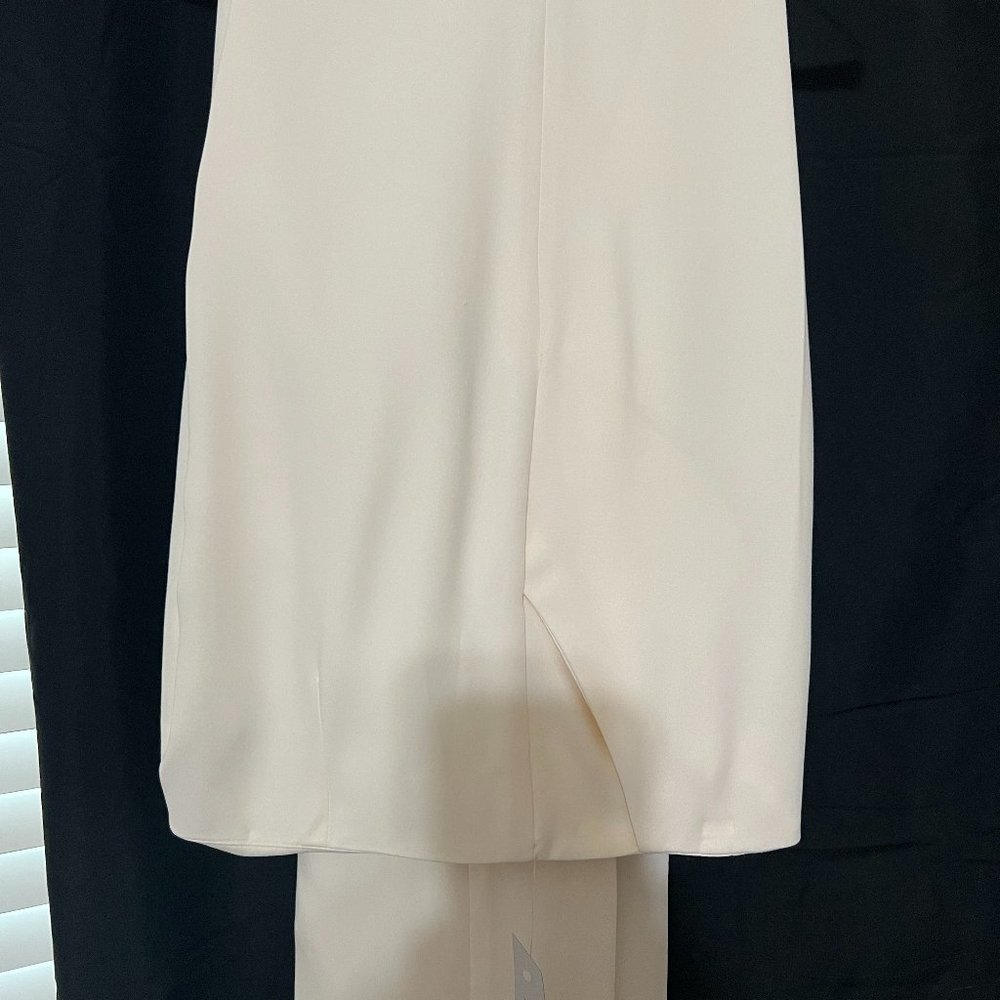 St Thomas Slacks Size 8 NWT